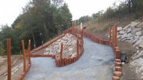 Zahrady a terénní úpravy